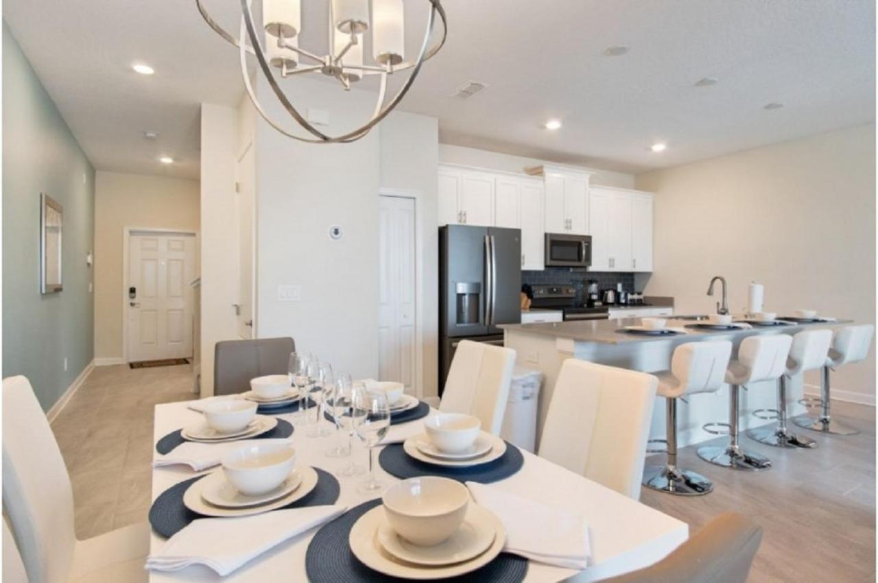 Four-Bedroom Townhome Davenport Exterior foto